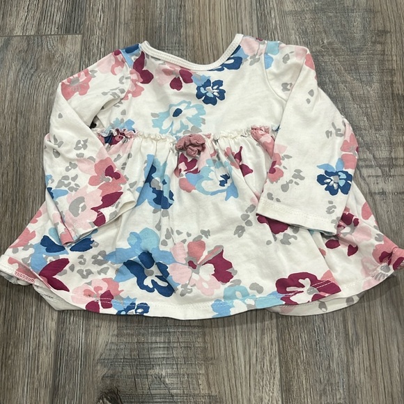 🦄5/25 Baby floral flowy long sleeve - Picture 1 of 4